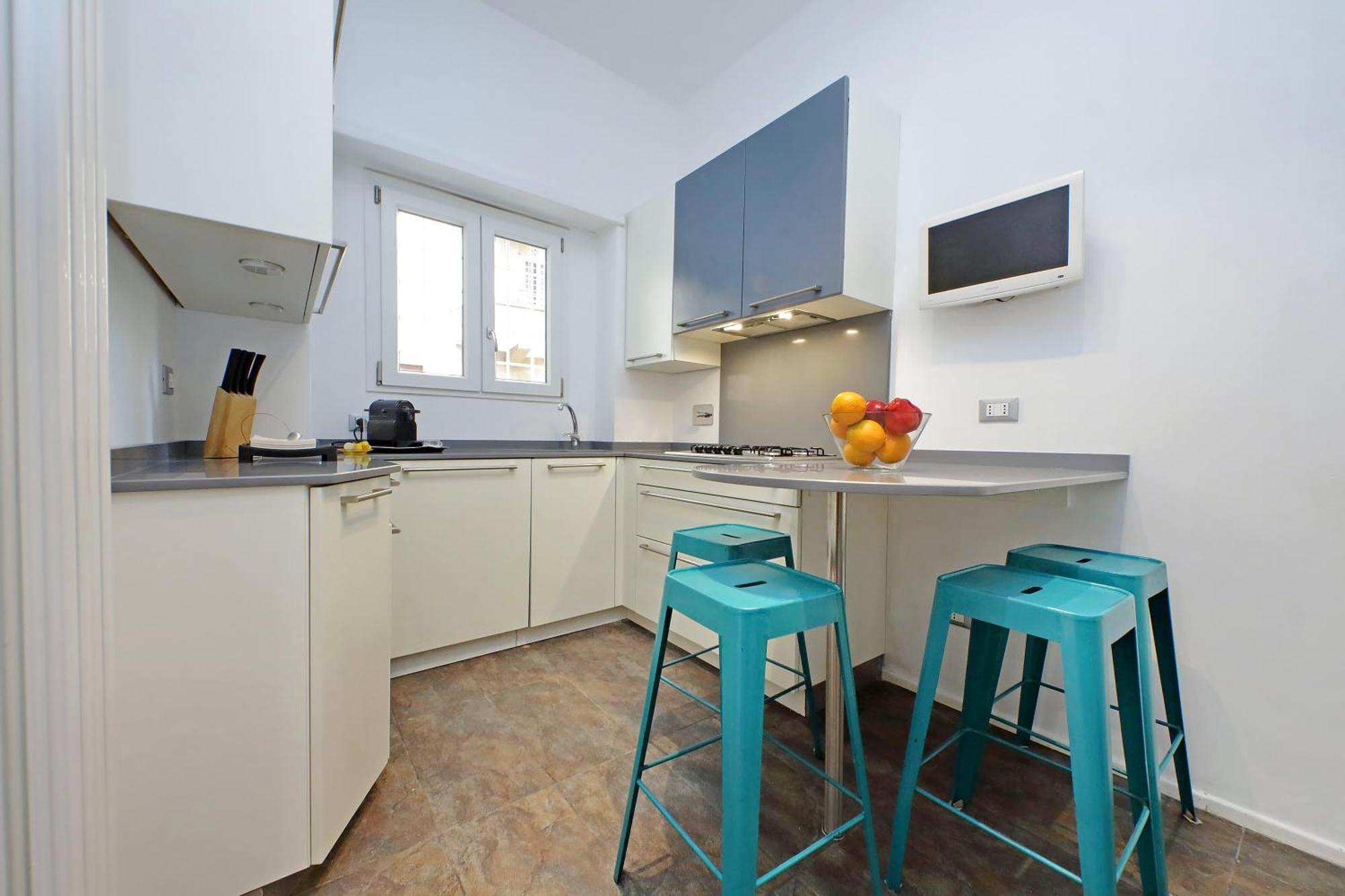 New With Terrace - 150m Metro A Apartment Rom